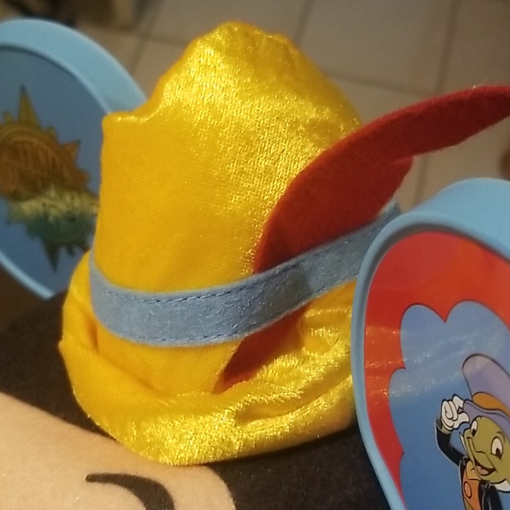 Disneys Pinocchio Mickey Ears - Picture 4 of 6